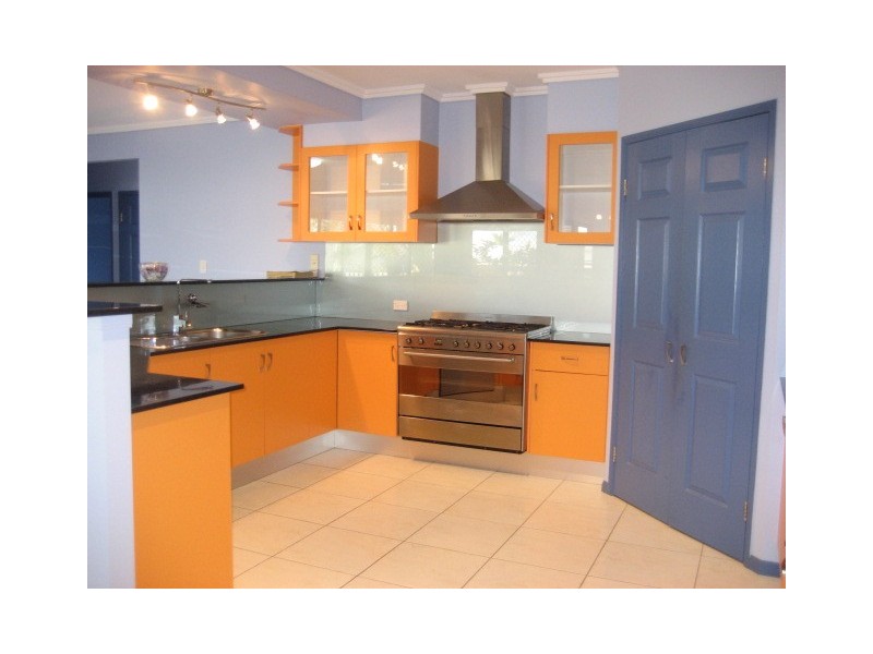 3 Kawana Street, Caravonica QLD 4878