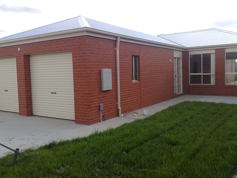 57 Canterbury Road East, Lara VIC 3212