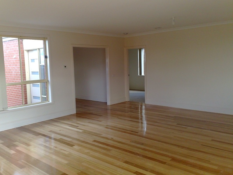 57 Canterbury Road East, Lara VIC 3212