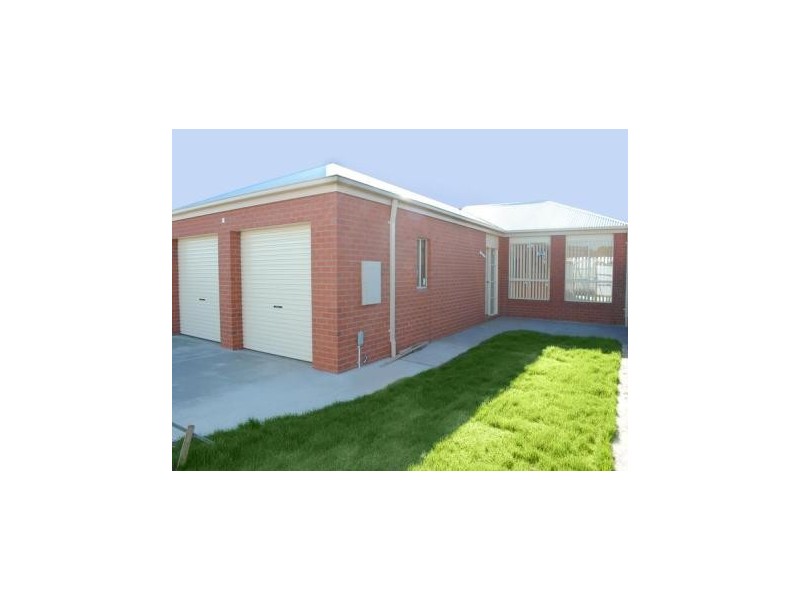 57 Canterbury Road East, Lara VIC 3212