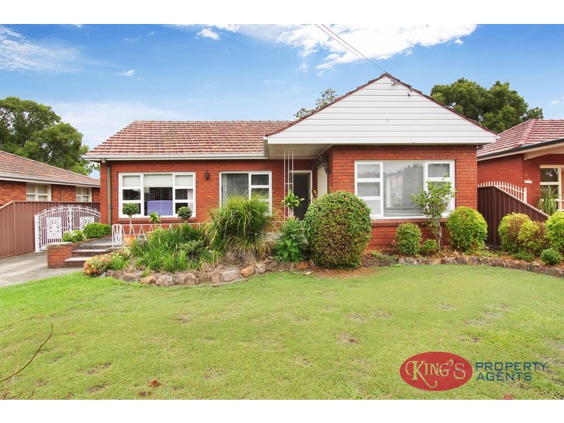 15 Bettina Court, Greenacre NSW 2190
