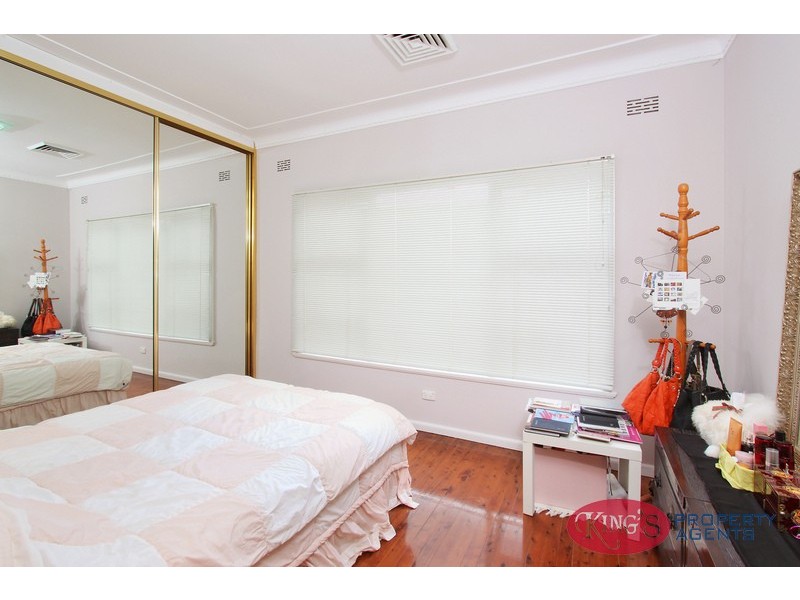 15 Bettina Court, Greenacre NSW 2190