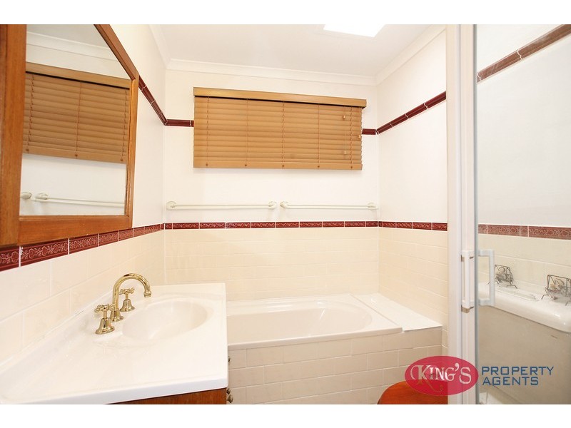 146 Whalans Rd, Greystanes NSW 2145