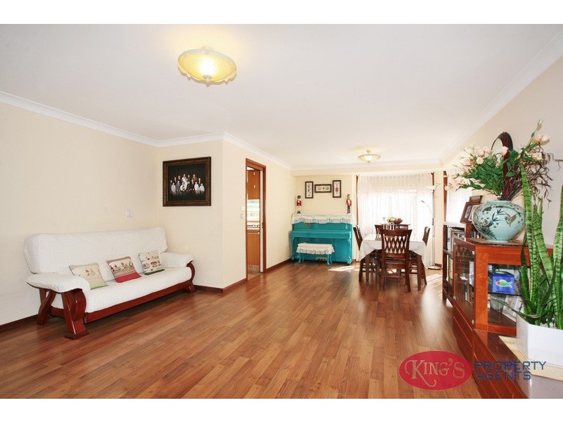 52 Kings Rd, Castle Hill NSW 2154