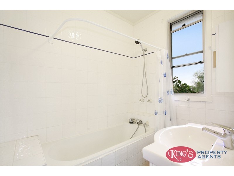 4 June St., Seven Hills NSW 2147