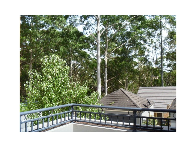 11/2 Bloomsbury Ave., Pymble NSW 2073