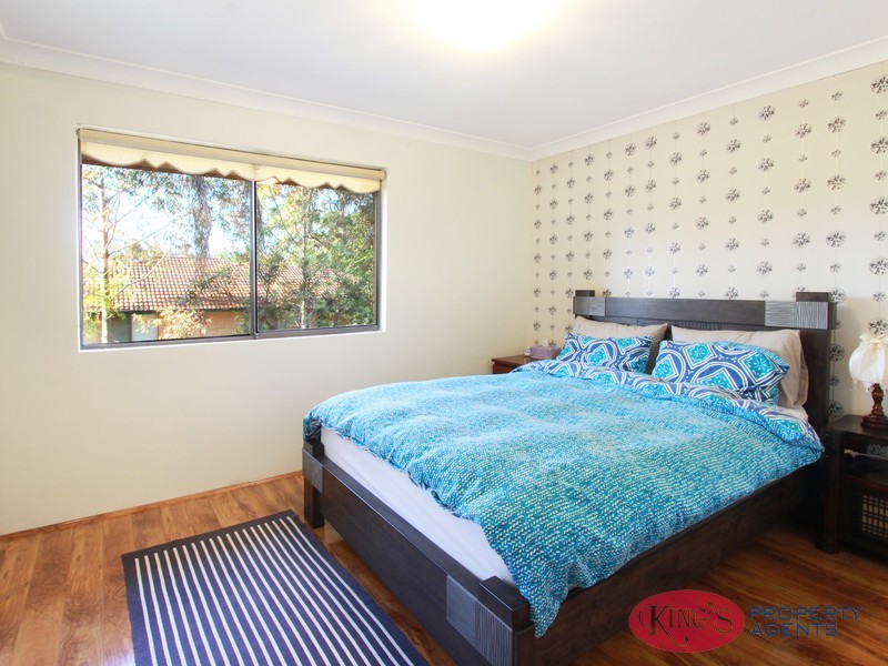 2/7 Conie Ave., Baulkham Hills NSW 2153