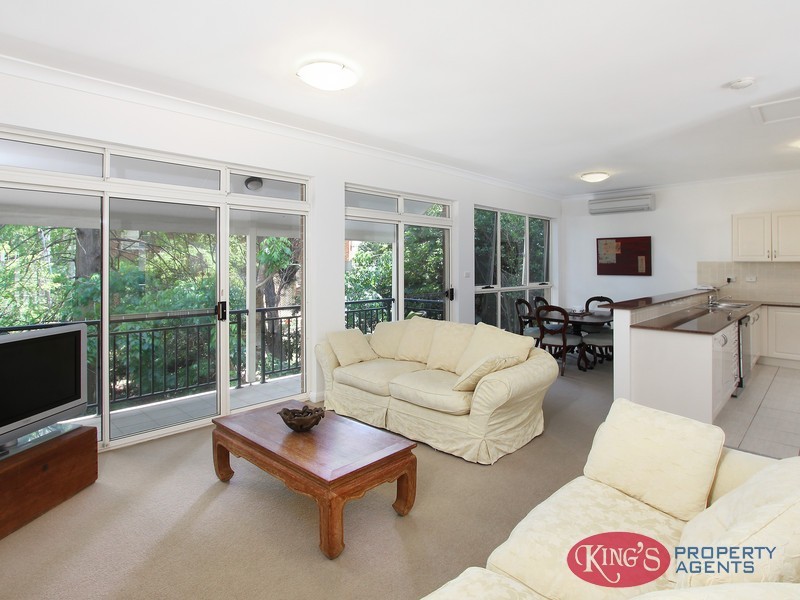 4/2-4 Bloomsbury Ave, Pymble NSW 2073