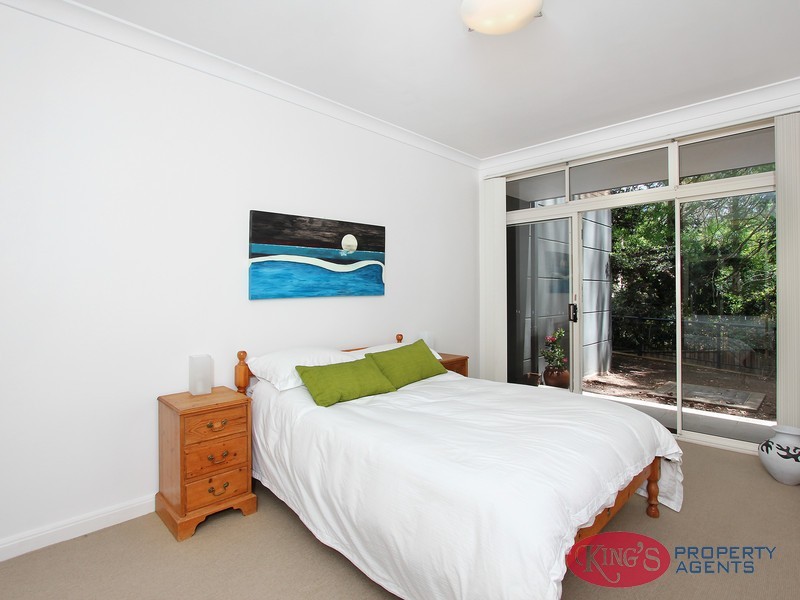 4/2-4 Bloomsbury Ave, Pymble NSW 2073