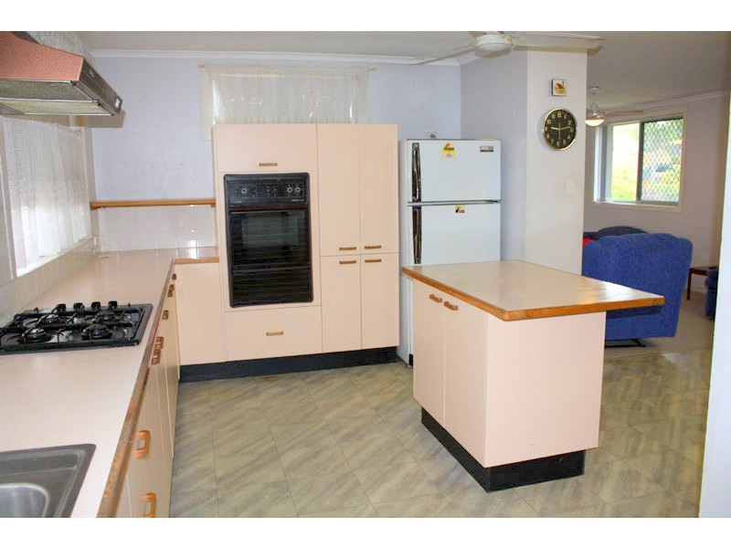 12 Twenty Eighth Ave, Palm Beach QLD 4221