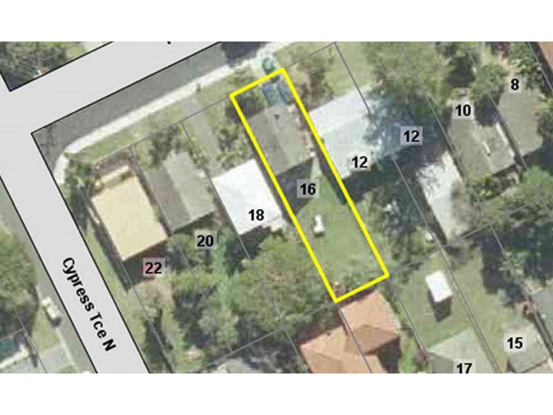 16 Twenty Fourth Ave, Palm Beach QLD 4221
