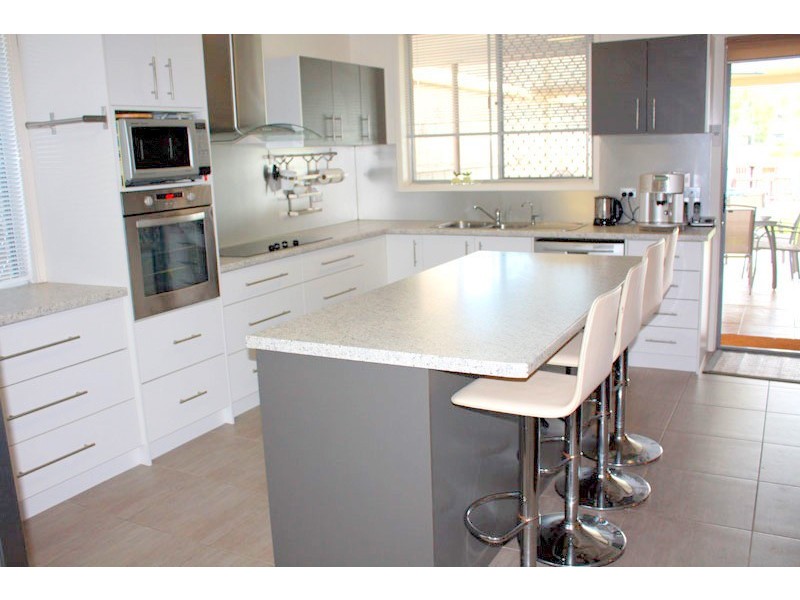 64 Parnki Parade, Palm Beach QLD 4221