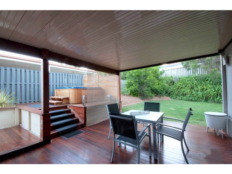 35 Lancashire Drive, Mudgeeraba QLD 4213