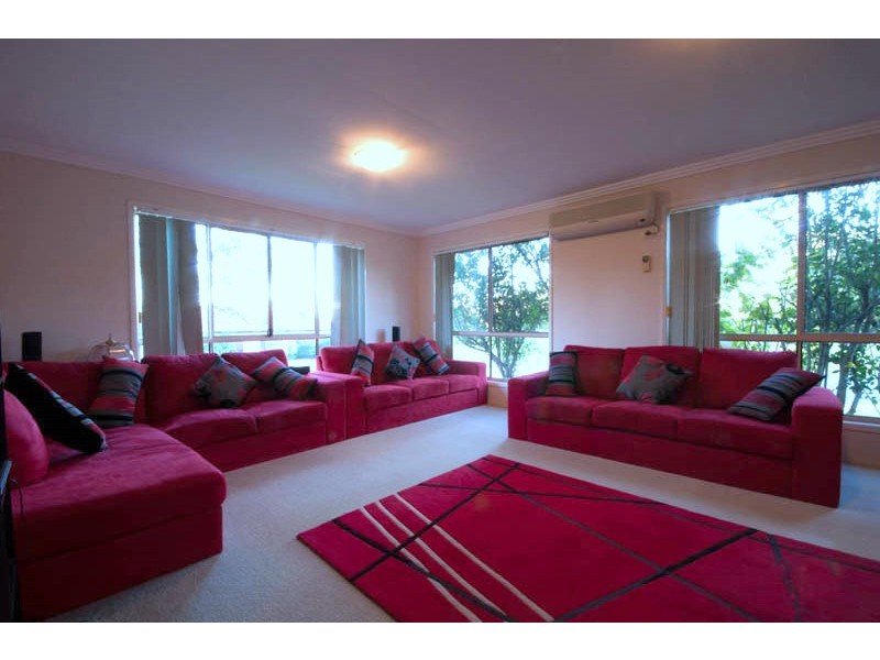35 Lancashire Drive, Mudgeeraba QLD 4213