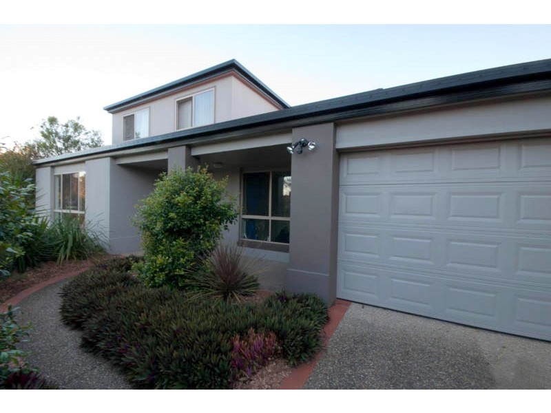 35 Lancashire Drive, Mudgeeraba QLD 4213