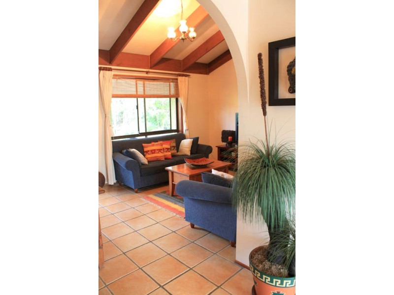 7 Armada Cr, Currumbin Waters QLD 4223