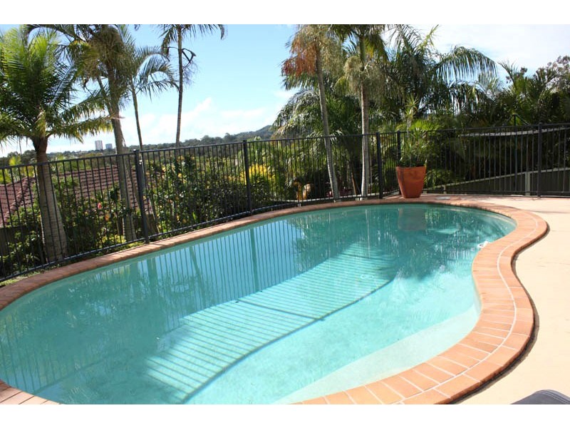 7 Armada Cr, Currumbin Waters QLD 4223