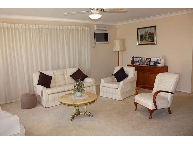 1/17 Wagtail Ct, Burleigh Waters QLD 4220