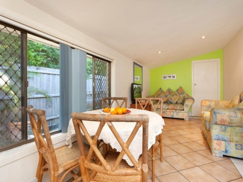 42 DJERRAL AVE, Burleigh Heads QLD 4220