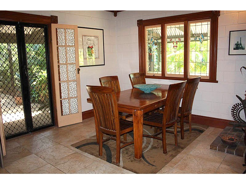 8 Harry Mills Drive, Worongary QLD 4213