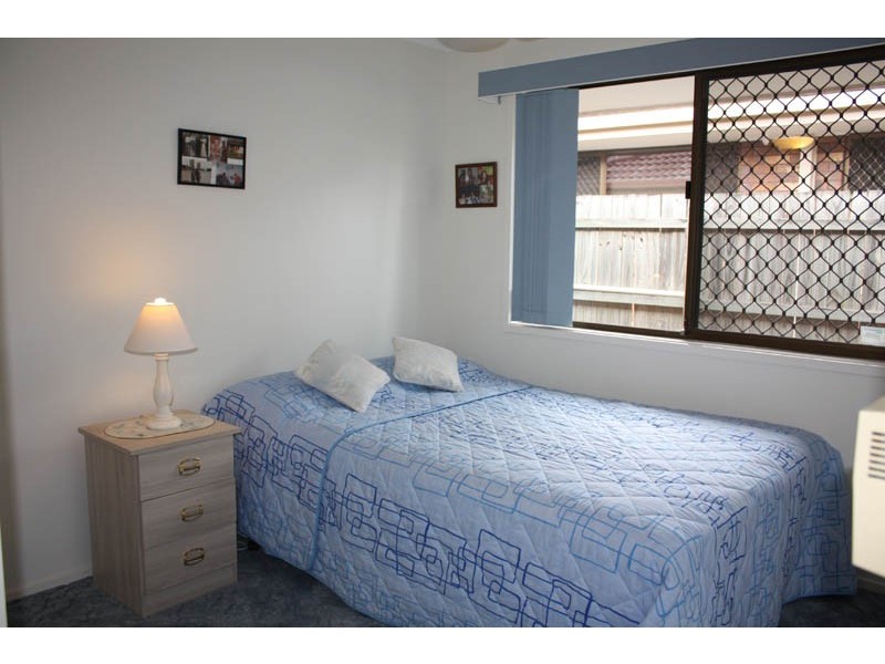 2/81 Treeview Drive, Burleigh Waters QLD 4220