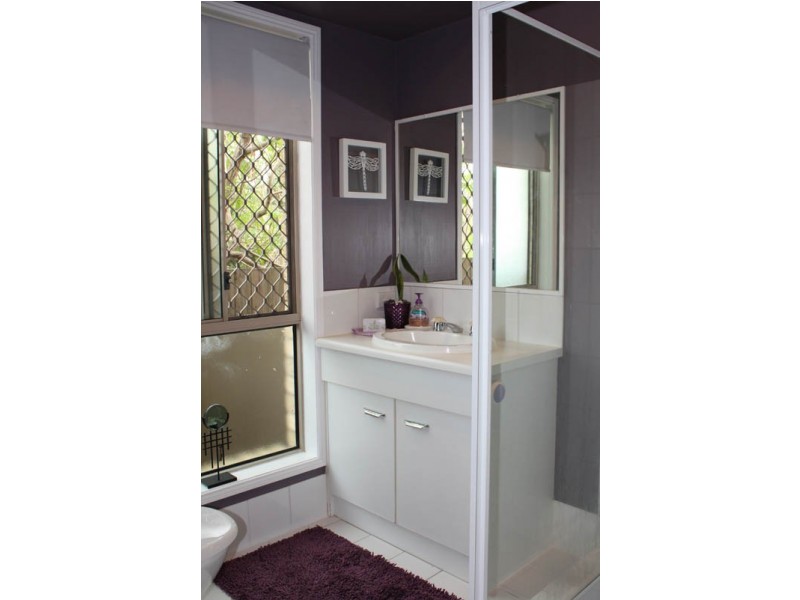 5 Alcott Ct, Parkwood QLD 4214