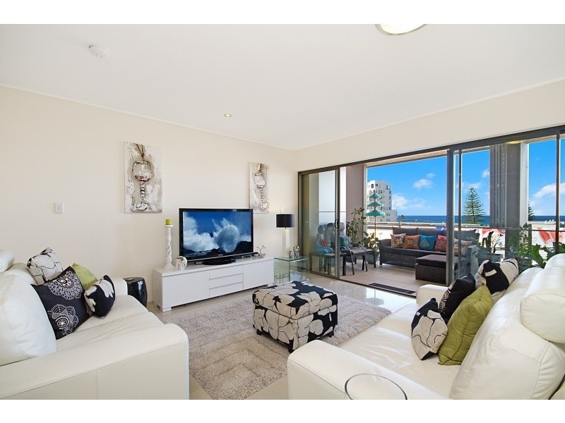 1 Toombul Ave, Miami QLD 4220