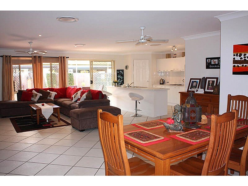 62 BAEKEA DRIVE, Elanora QLD 4221