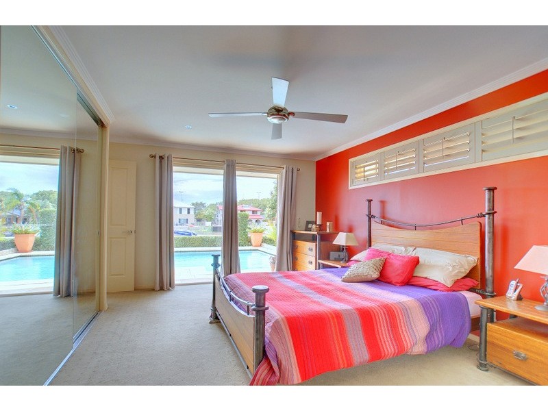 14 MACKEREL COURT, Palm Beach QLD 4221