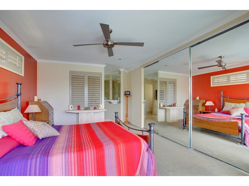 14 MACKEREL COURT, Palm Beach QLD 4221