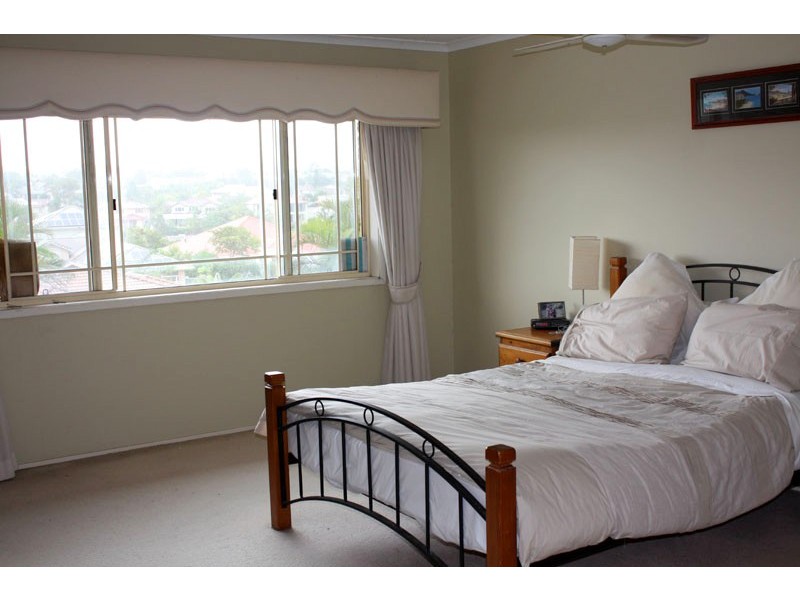 17 Ringwood Ct, Robina QLD 4226