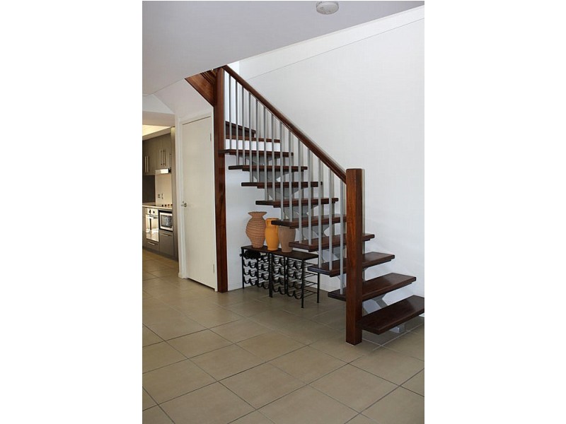 59 VENICE STREET, Burleigh Waters QLD 4220