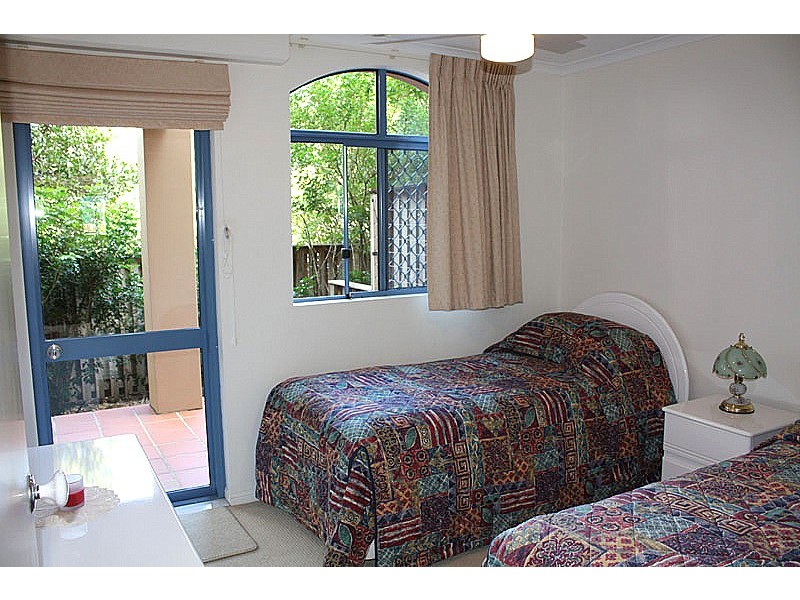 6/4-10 MONTE CARLO AVE, Surfers Paradise QLD 4217
