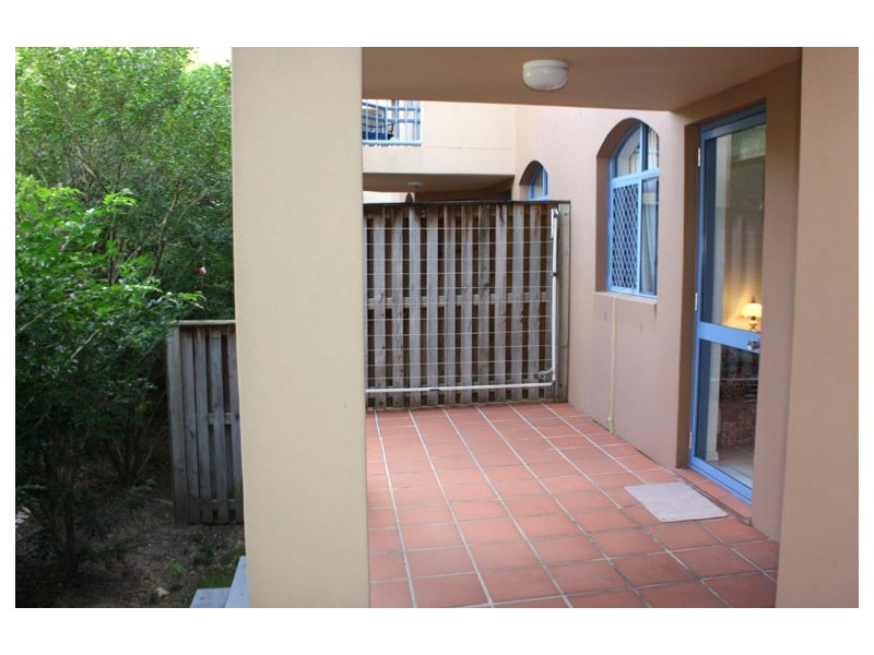 6/4-10 MONTE CARLO AVE, Surfers Paradise QLD 4217