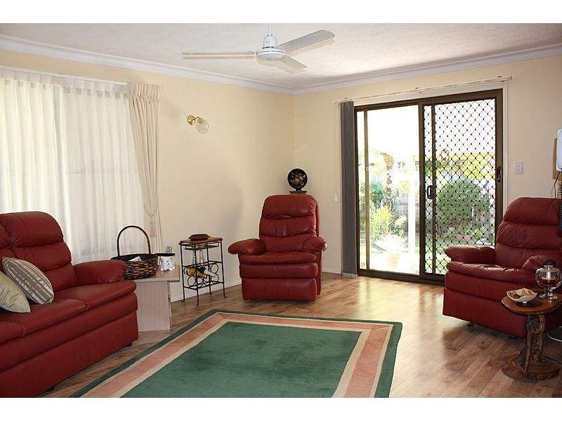 142/3 TOWNSHIP DRIVE, Burleigh Heads QLD 4220