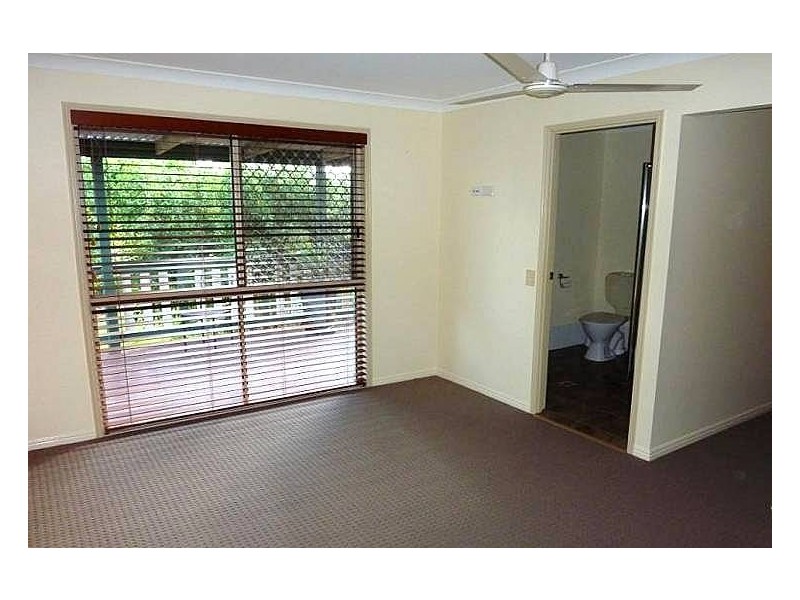 21 Zinnea Street, Elanora QLD 4221
