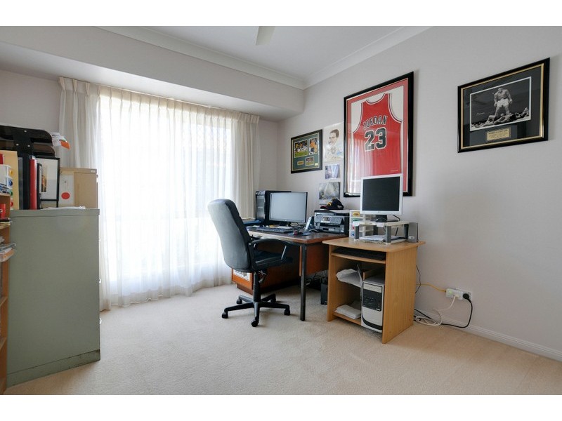 54 Warbler Parade, Varsity Lakes QLD 4227