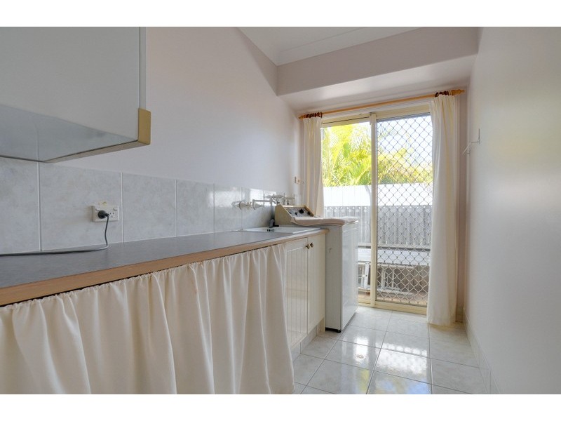 54 Warbler Parade, Varsity Lakes QLD 4227