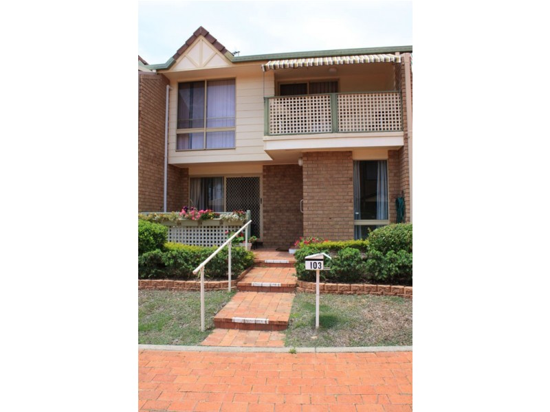 103/43 Murtha drive, Elanora QLD 4221