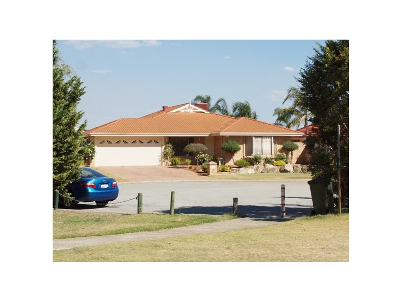 17 Jubaea Court, Canning Vale WA 6155