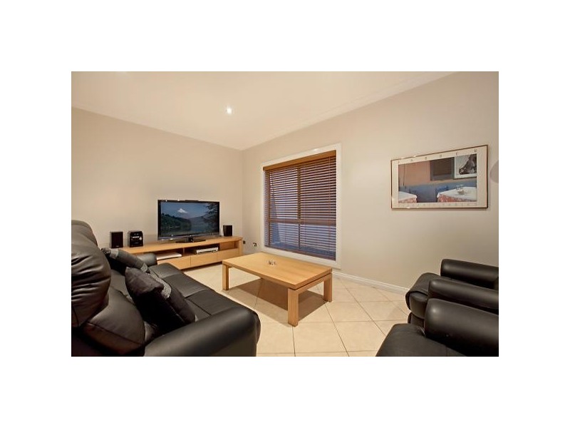 3 Otway Crescent, Mawson Lakes SA 5095