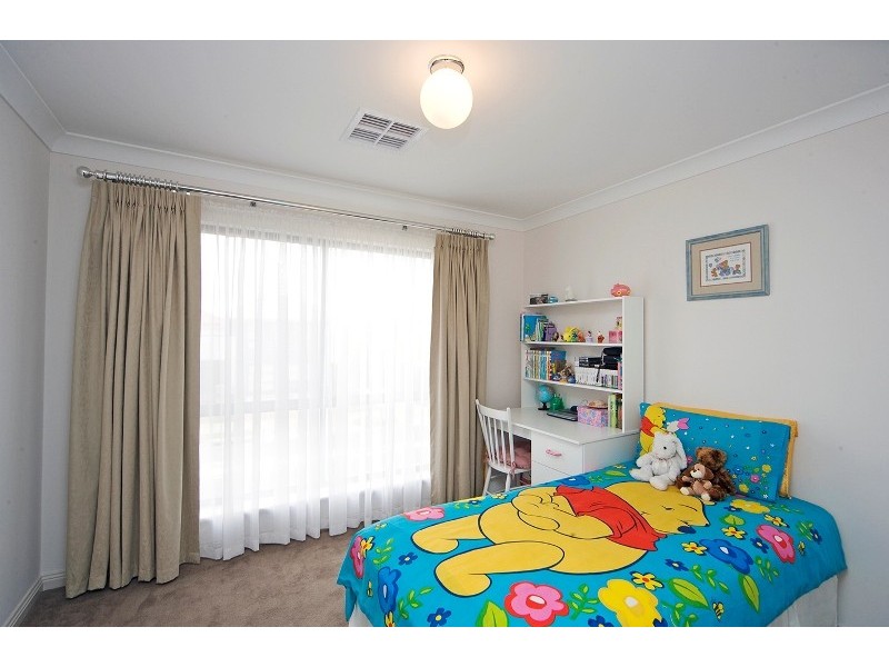 57 Sheaoak Drive, Mawson Lakes SA 5095