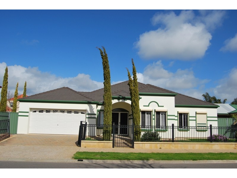 4 Gannett Street, Mawson Lakes SA 5095