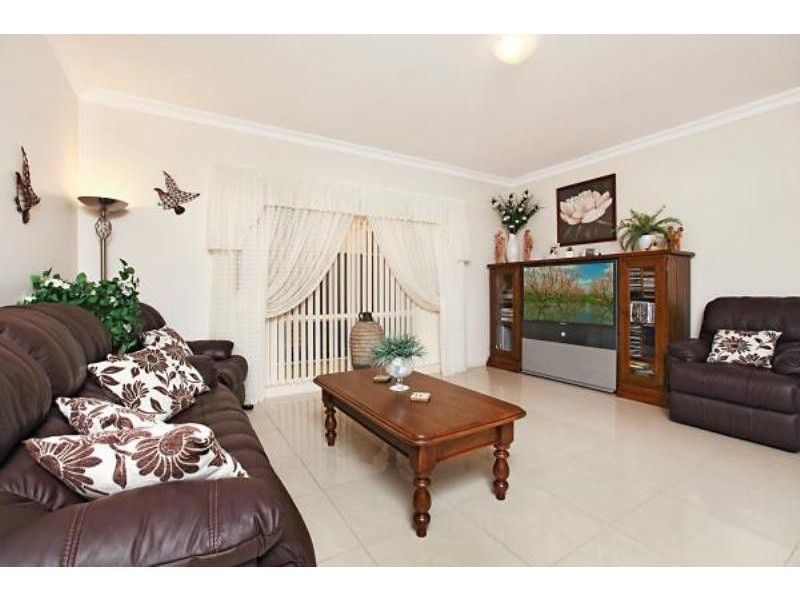 14 McKinlay Court, Mawson Lakes SA 5095