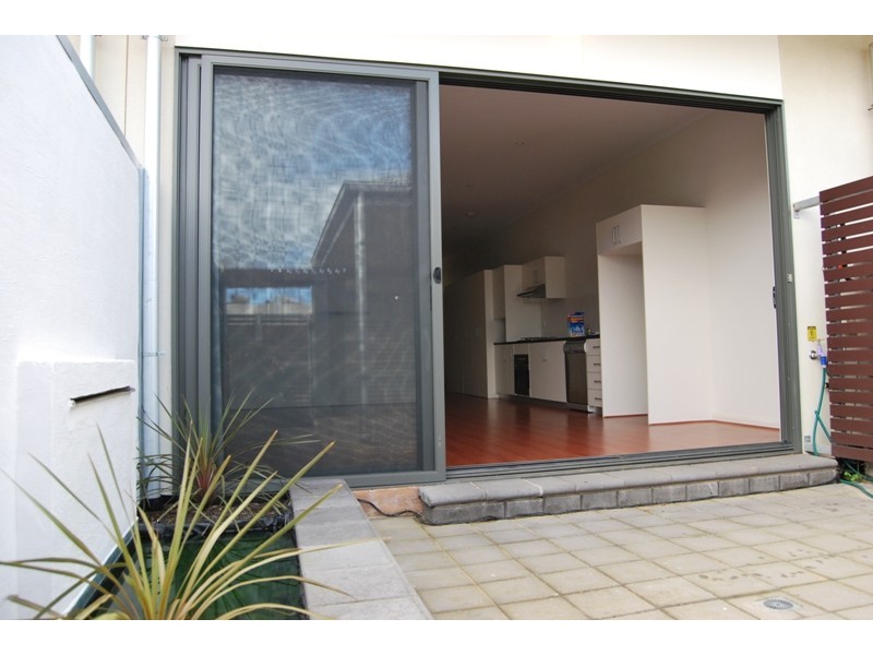 39 Adeline Street, Mawson Lakes SA 5095