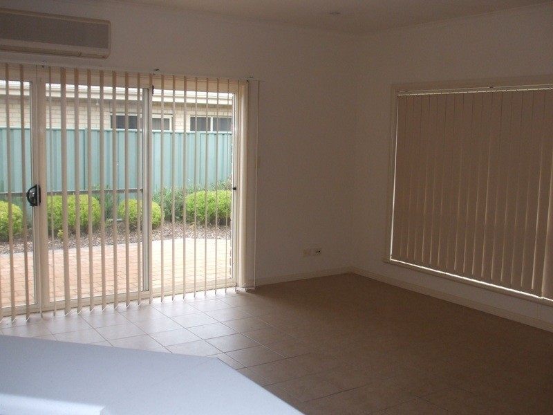 6 Macquarie Street, Mawson Lakes SA 5095