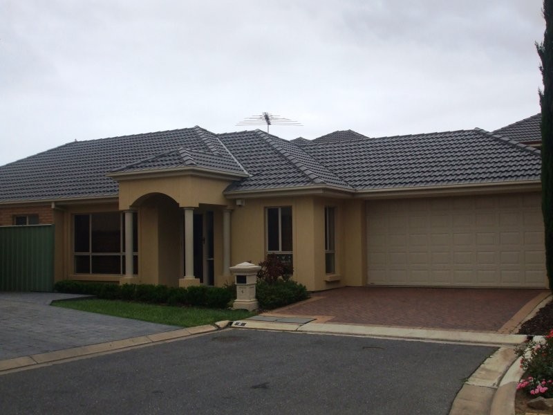 6 Eyre Court, Mawson Lakes SA 5095