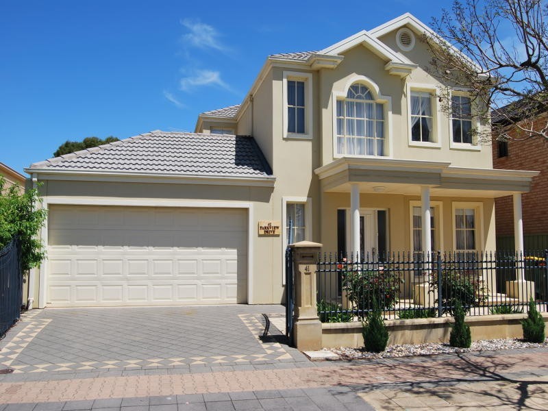 41 Parkview Drive, Mawson Lakes SA 5095