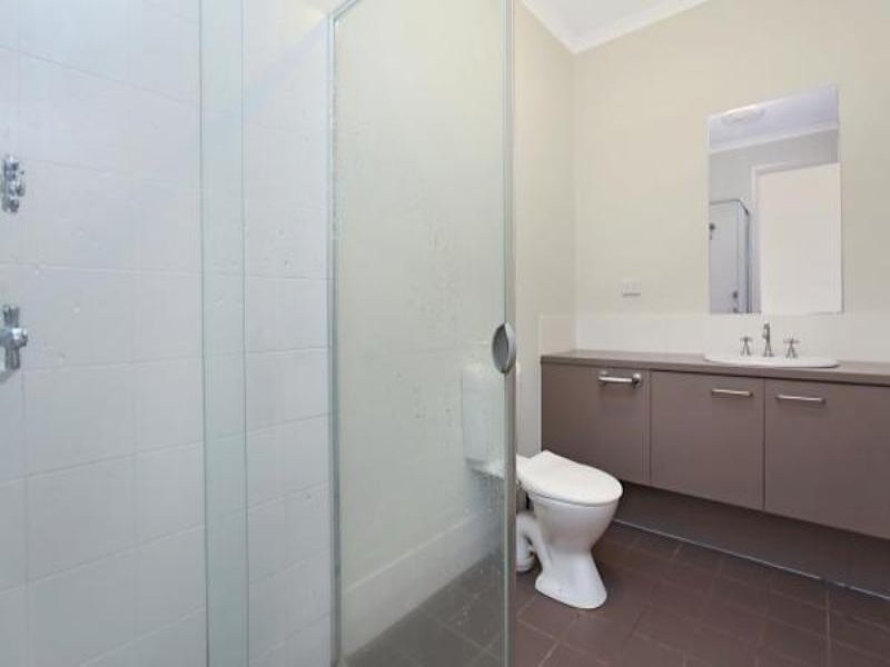14 Hindmarsh Circuit, Mawson Lakes SA 5095