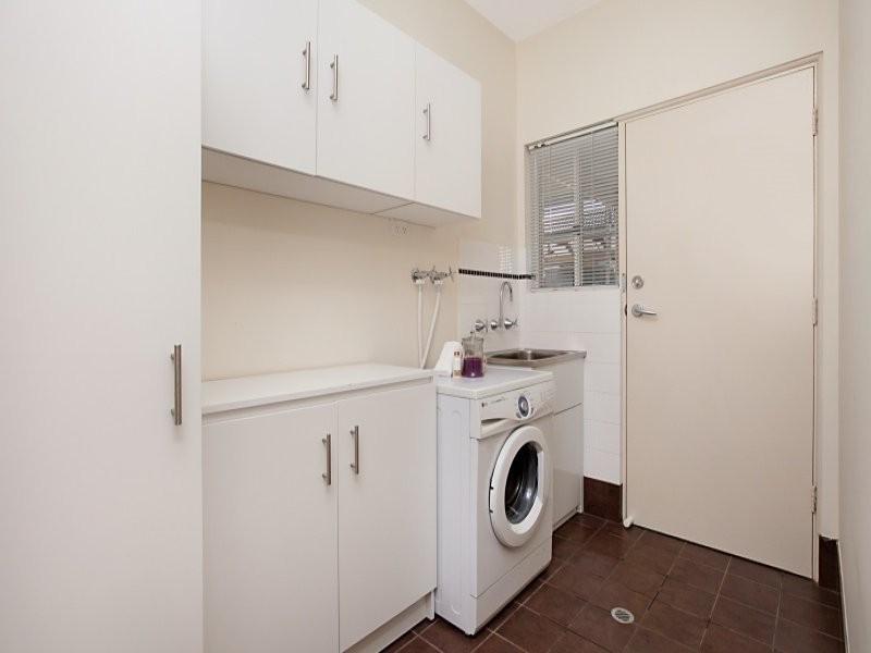 166 Sanctuary Drive, Mawson Lakes SA 5095